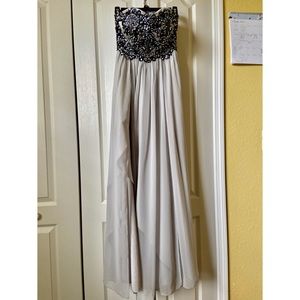 Elegant Silver Prom Dress with Iridescent Beading